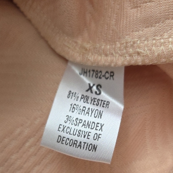 THML Geometric Patterned Beige Blouse - Picture 5 of 5